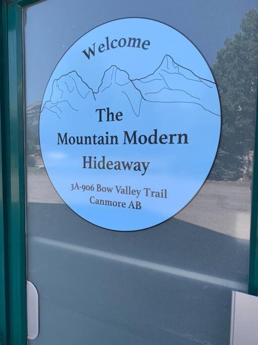 Mountain Modern Hideaway Apartman Canmore Kültér fotó